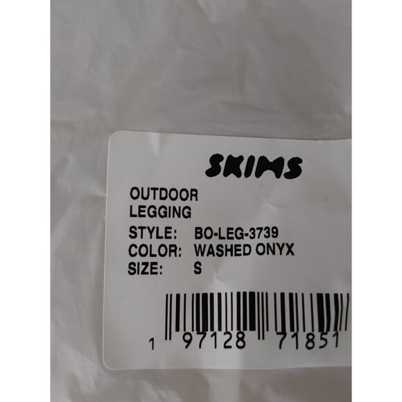 NWT SKIMS Outdoor Leggings Bo-Leg-3729 Size Small Athleisure - Picture 4 of 4